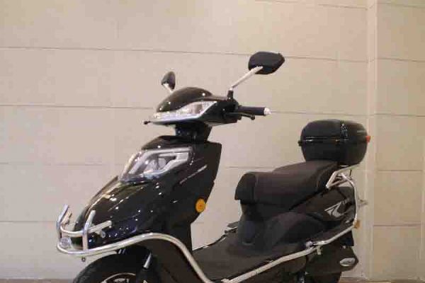 玉骑铃 
 YQL2000DT-5电动摩托车