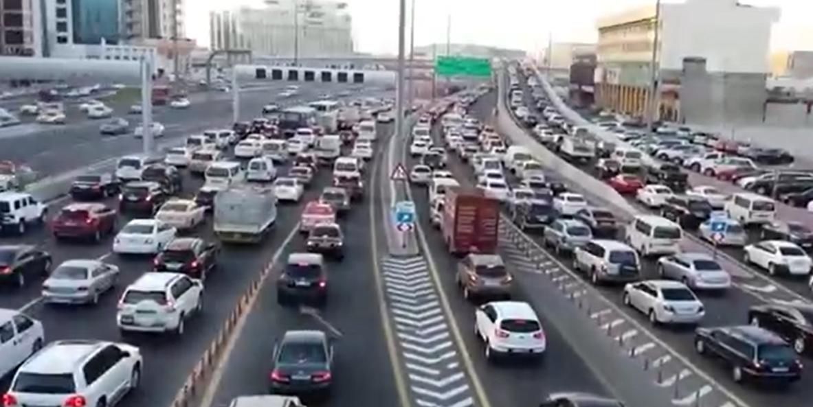 禁止电动车上路，真能解决中国城市的堵车问题吗？又长见识了